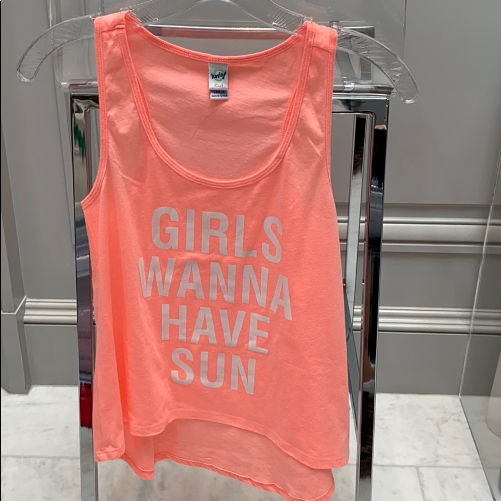 KAVIO TANK TOP SIZE LARGE - GIRLS WANNA HAVE FUN